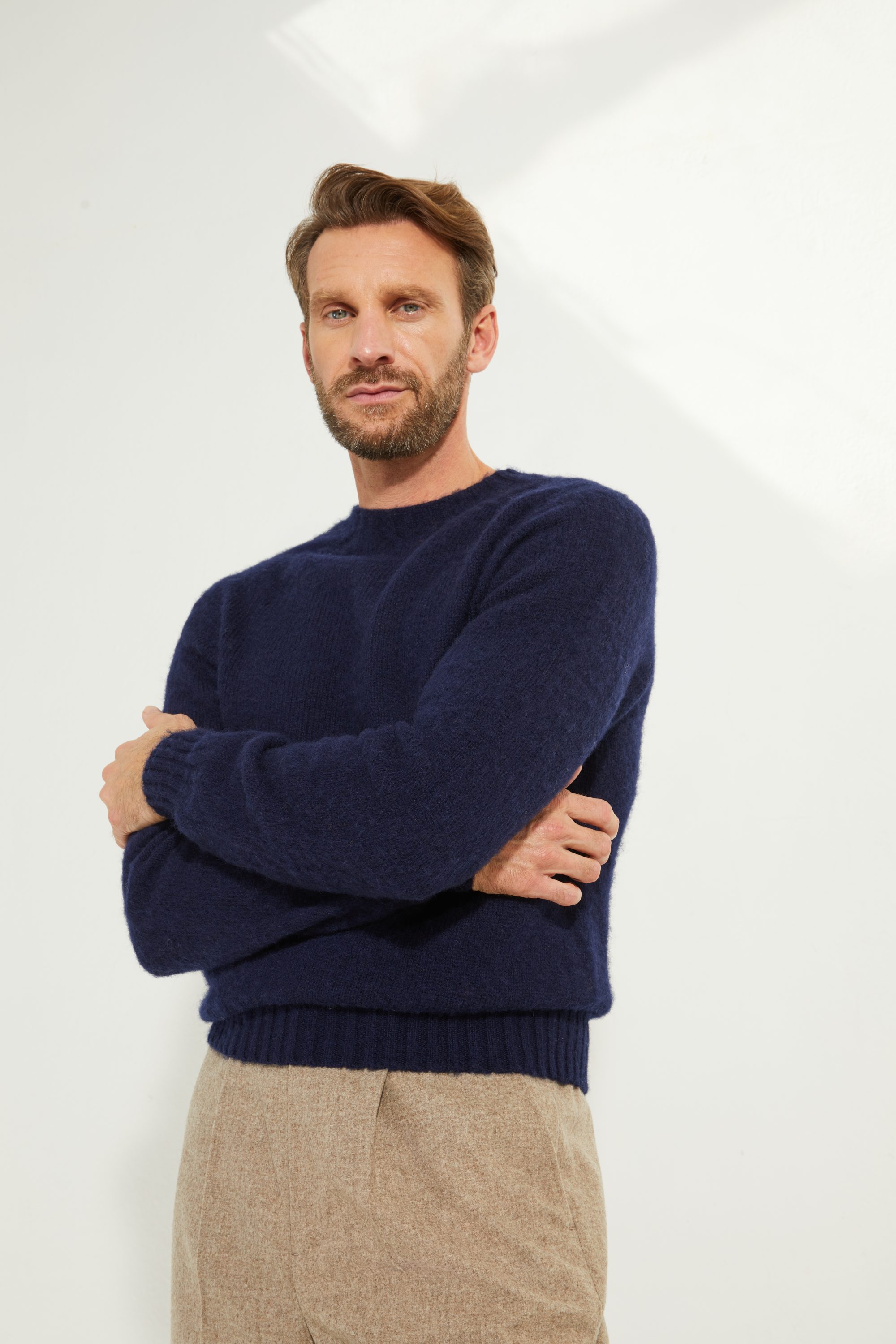 Crew-neck Sweater / Shaggy Shetland Wool