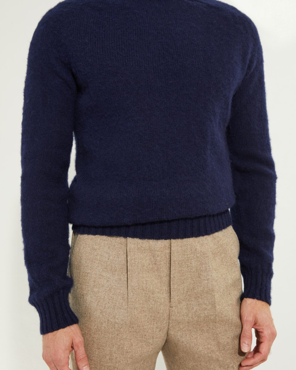 Crew-neck Sweater / Shaggy Shetland Wool