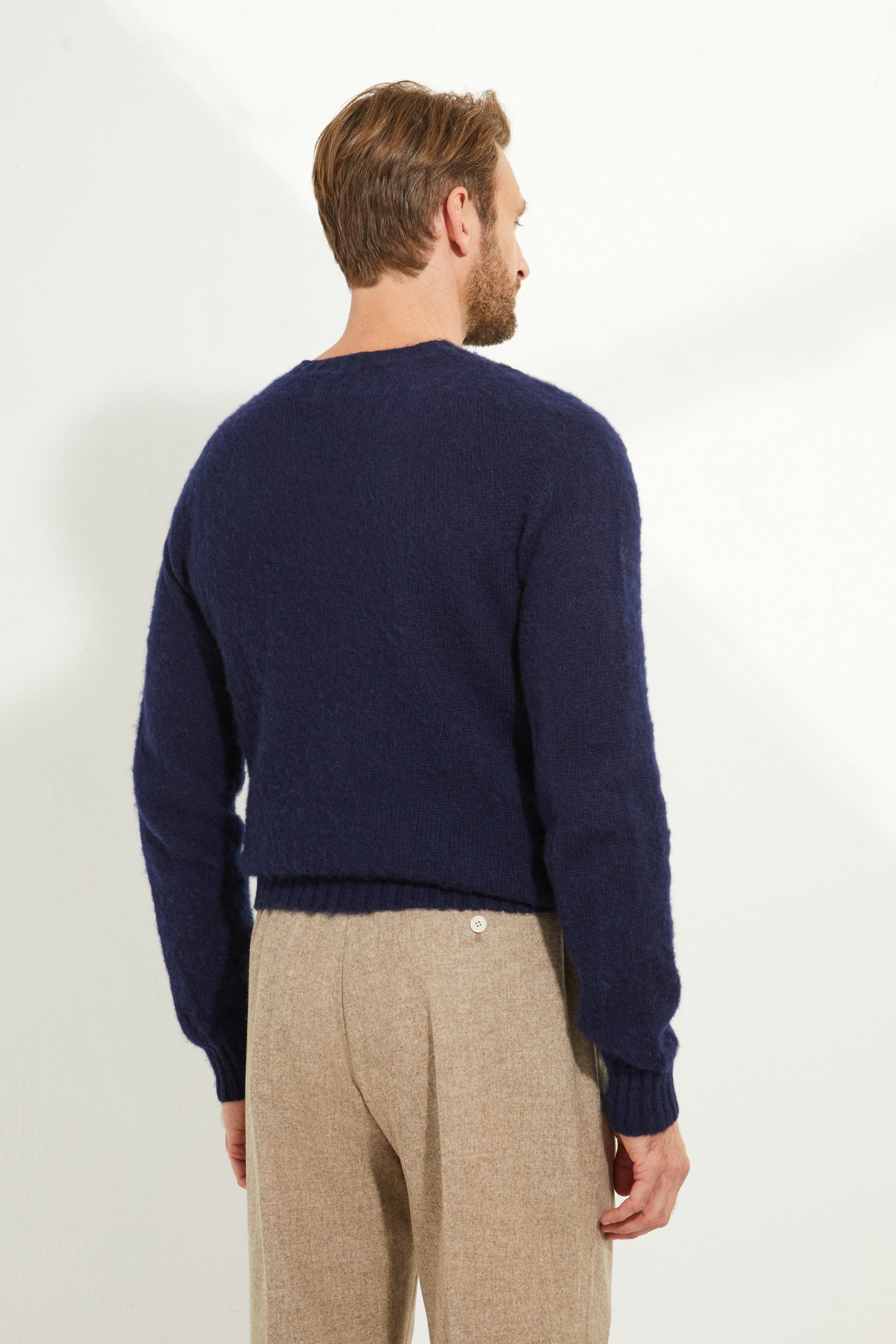 Crew-neck Sweater / Shaggy Shetland Wool