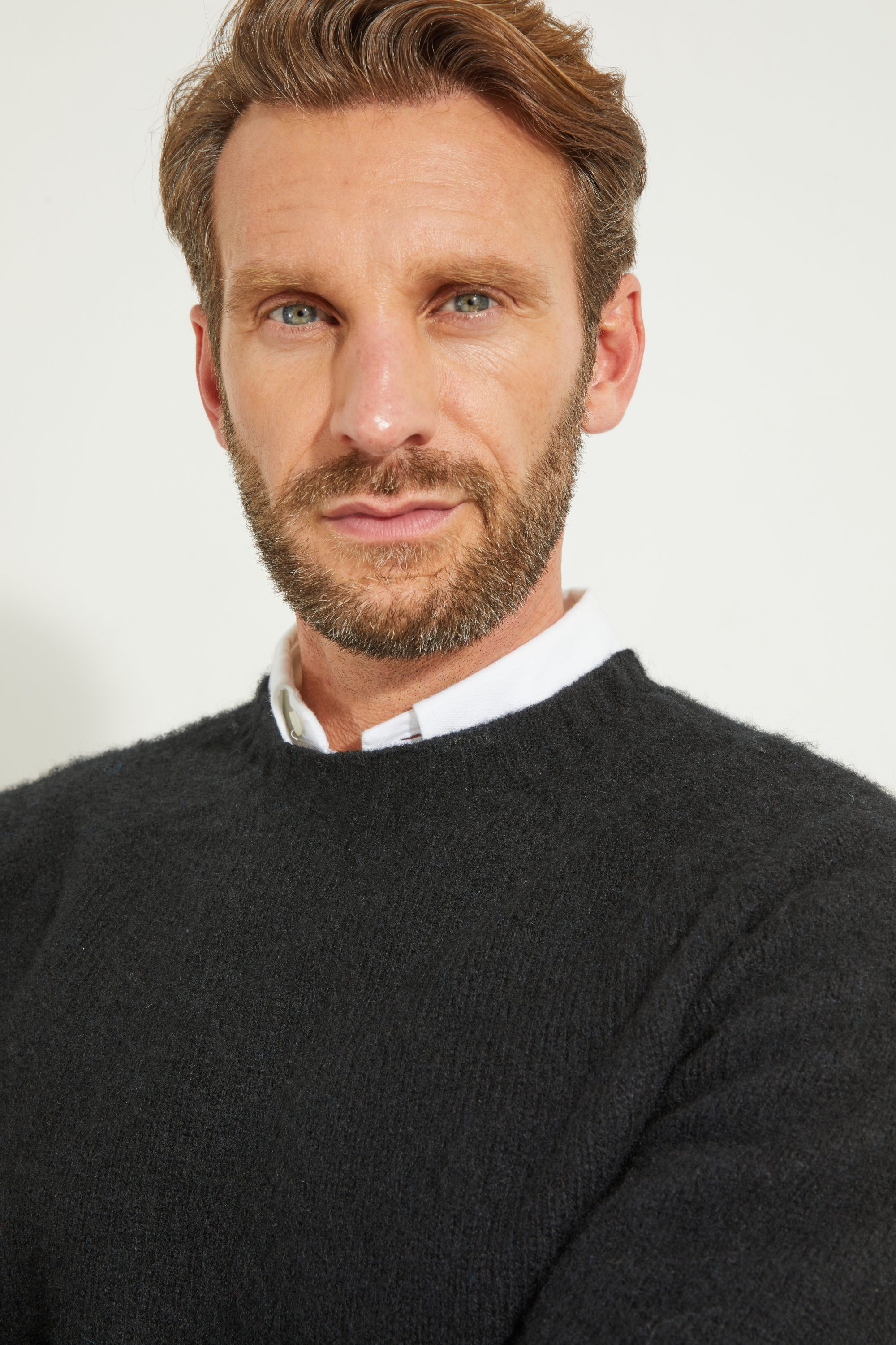 Crew-neck Sweater / Shaggy Shetland Wool