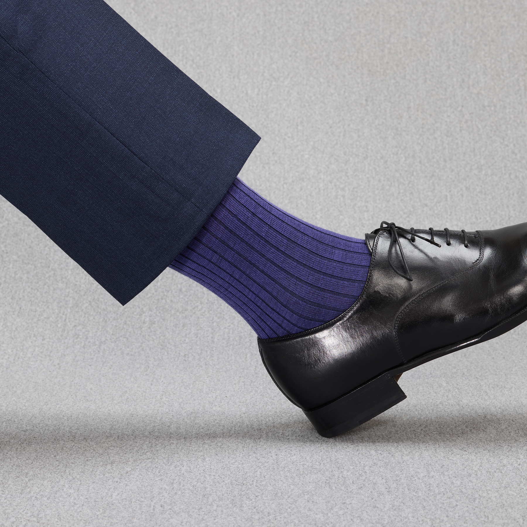 Chaussettes Mi-Bas par Mes Chaussettes Rouges / Rayures Violet