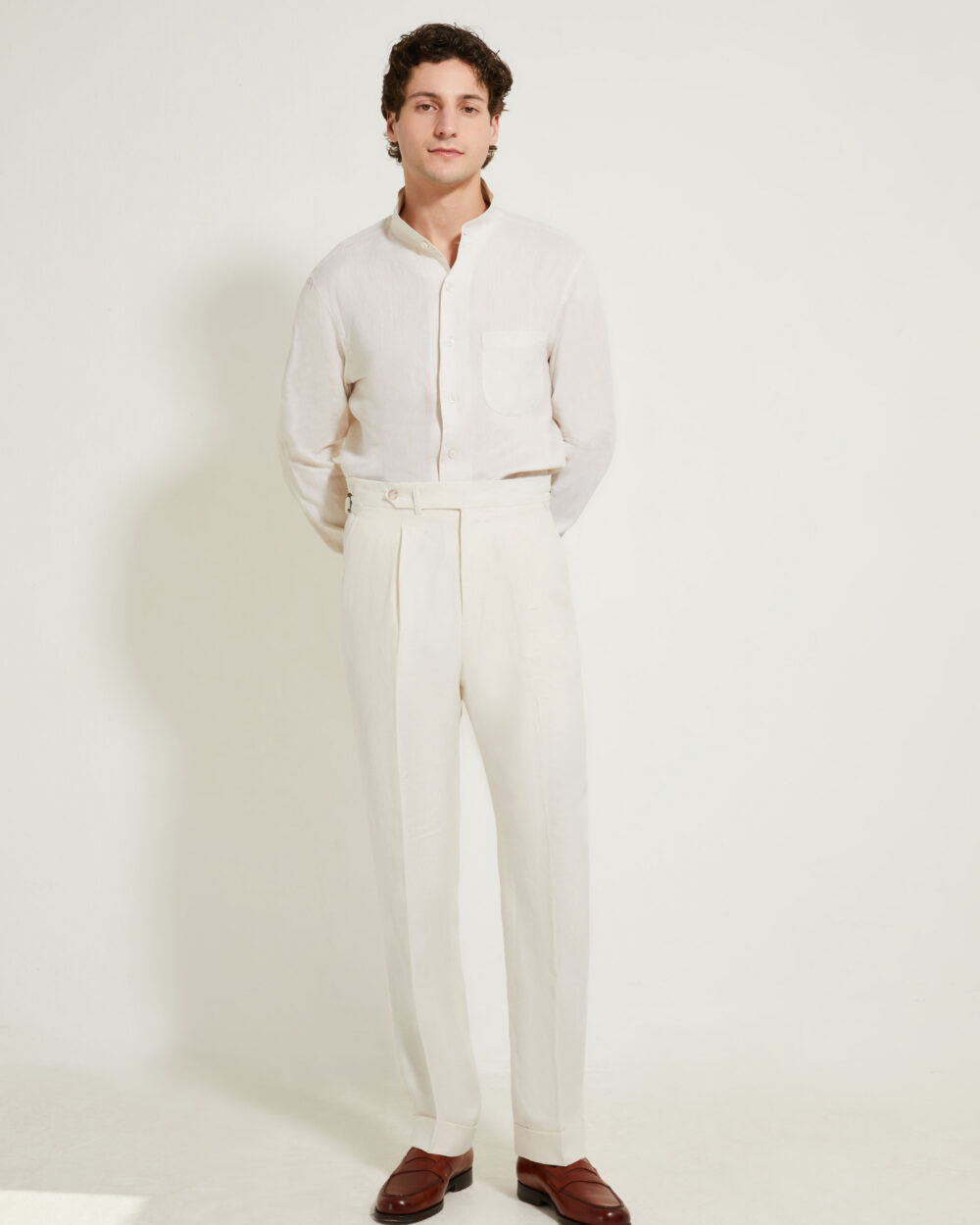 One Pleat Cut Trousers / Linen