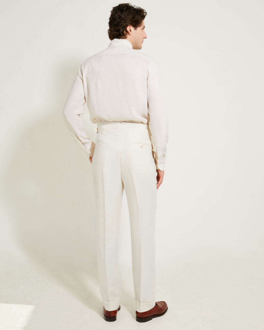 One Pleat Cut Trousers / Linen
