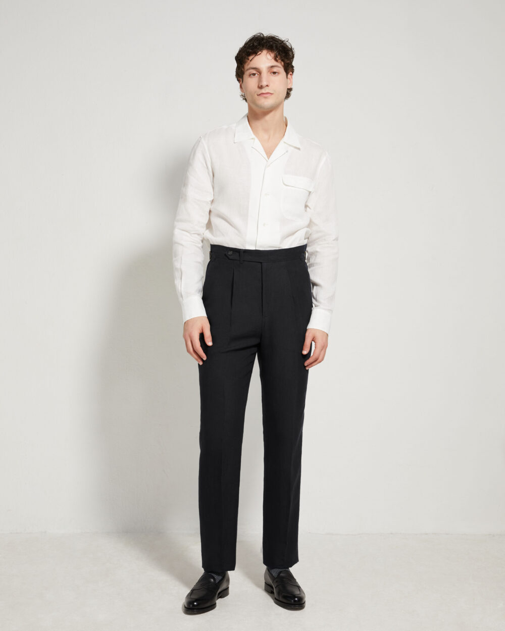 One Pleat Cut Trousers / Linen