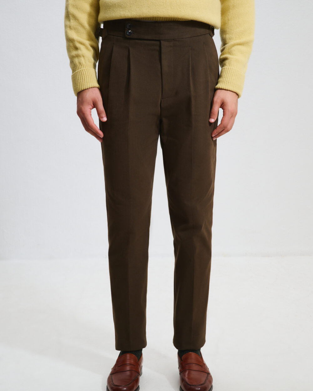 Two-Pleat Cut Trousers / Cotton Chino