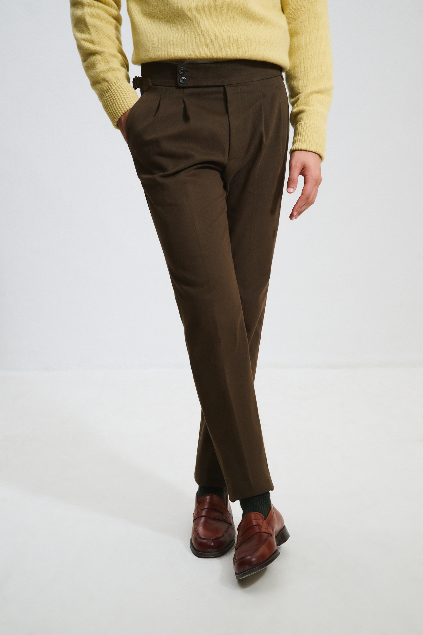 Two-Pleat Cut Trousers / Cotton Chino
