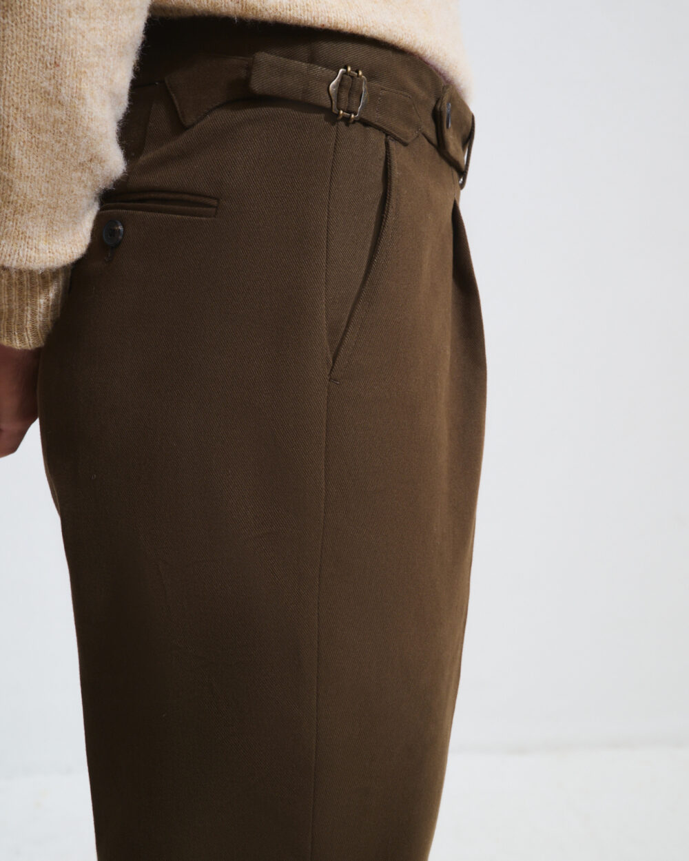 Single-Pleat Trousers / Chino Cotton