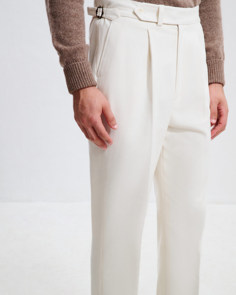 Single-Pleat Trousers / Cotton Chino