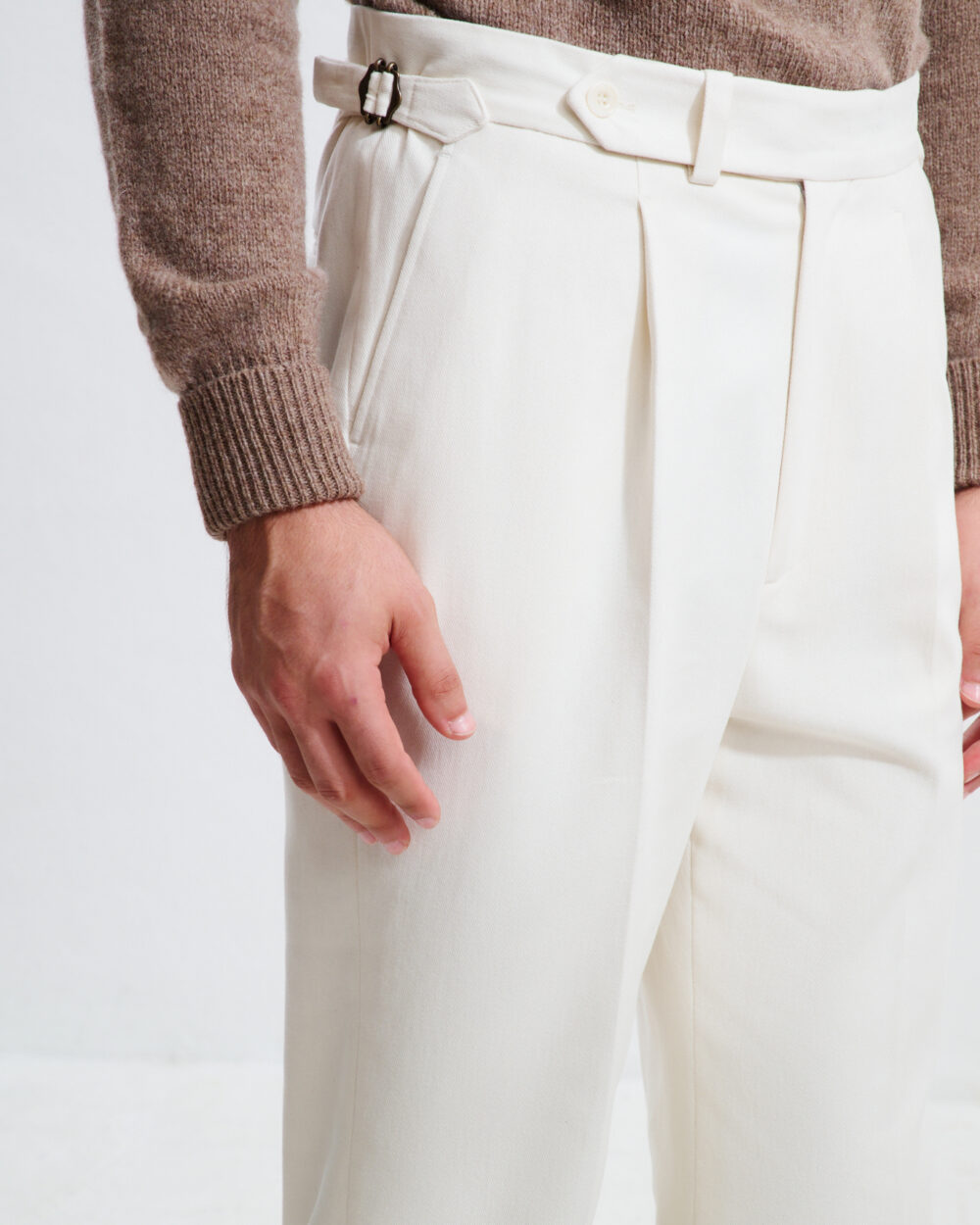 Single-Pleat Trousers / Cotton Chino